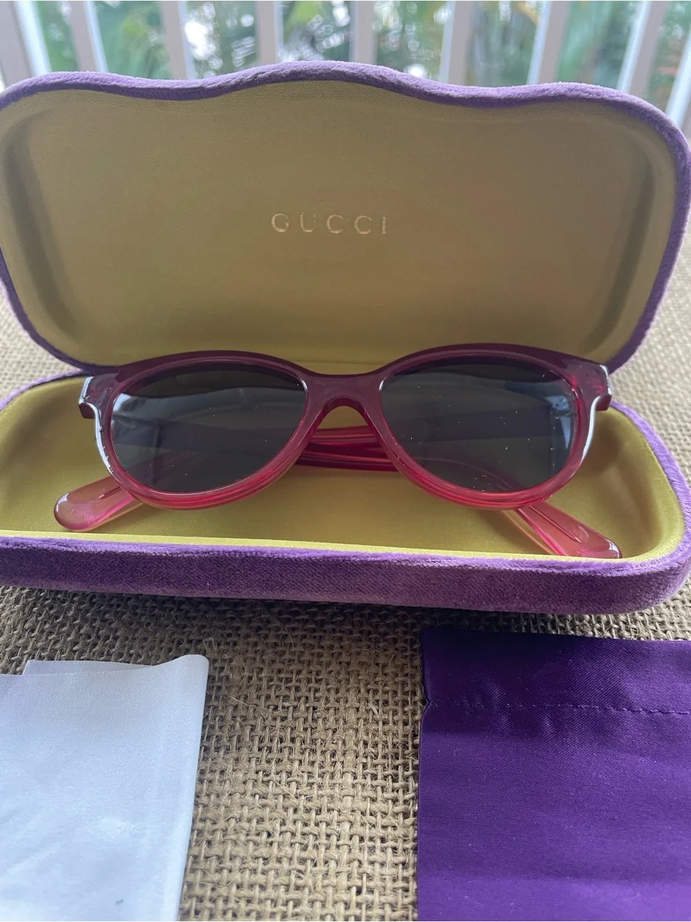 Gucci note it’s